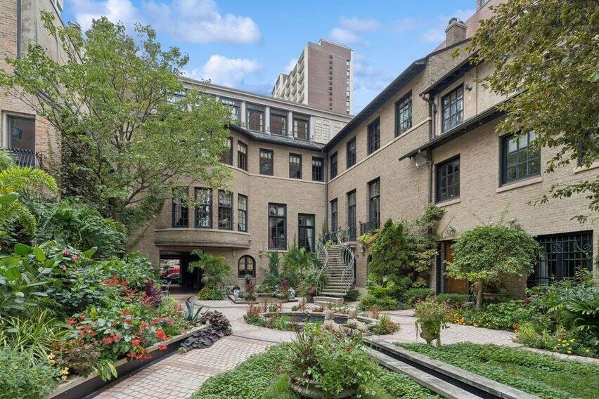 House in Chicago, Illinois, United States 3 - 17766883