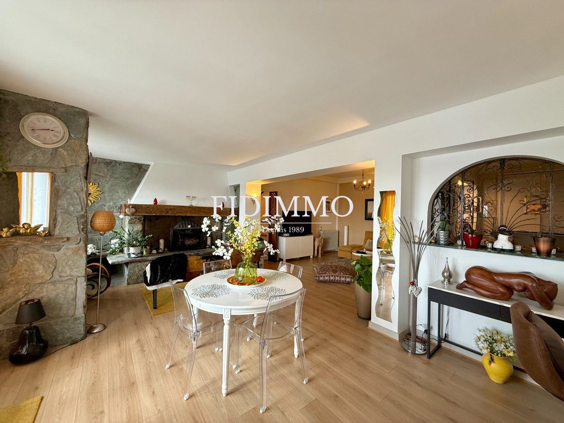 House in Chennevieres-sur-Marne, Ile-de-France, France 2 - 17766779