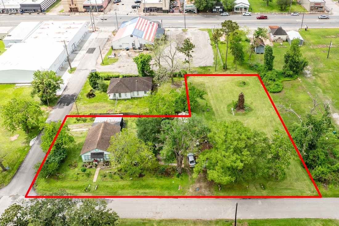 House in West Columbia, Texas, United States 1 - 17765799