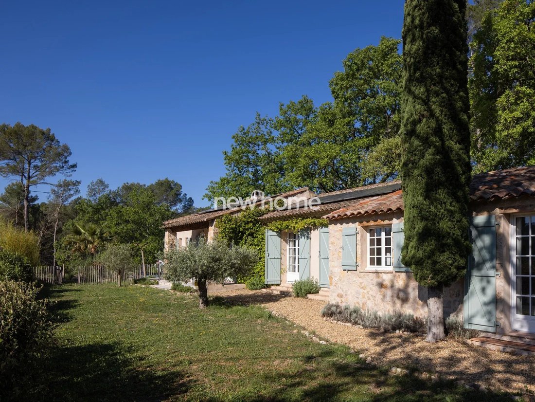 House in Flayosc, Provence-Alpes-Côte d'Azur, France 5 - 17505379