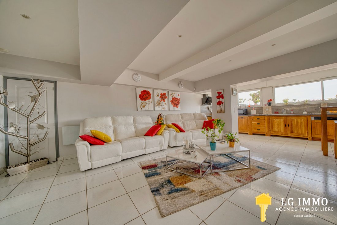 Apartment in Le Fief-La Garenne, Royan, France 2 - 17765984