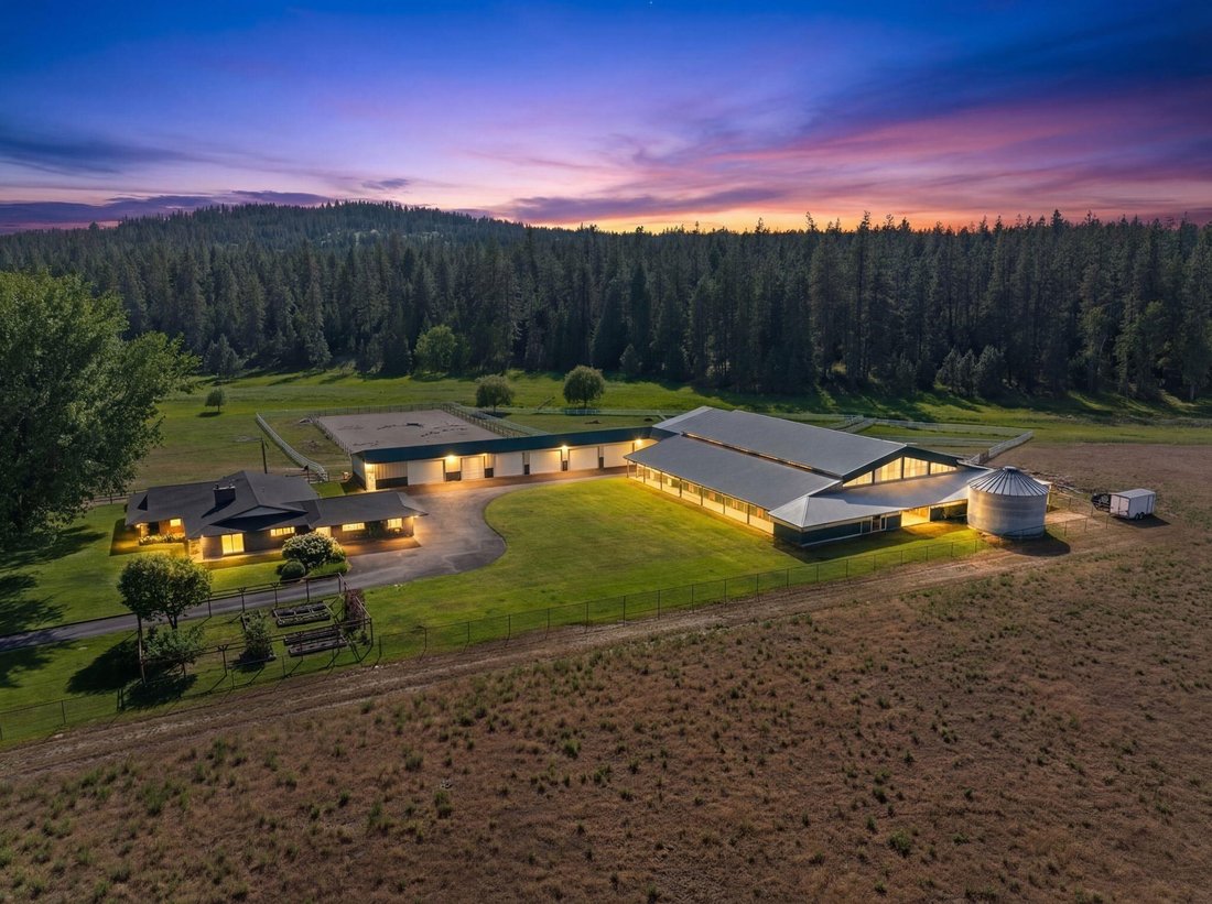 House in Chattaroy, Washington, United States 1 - 16887813
