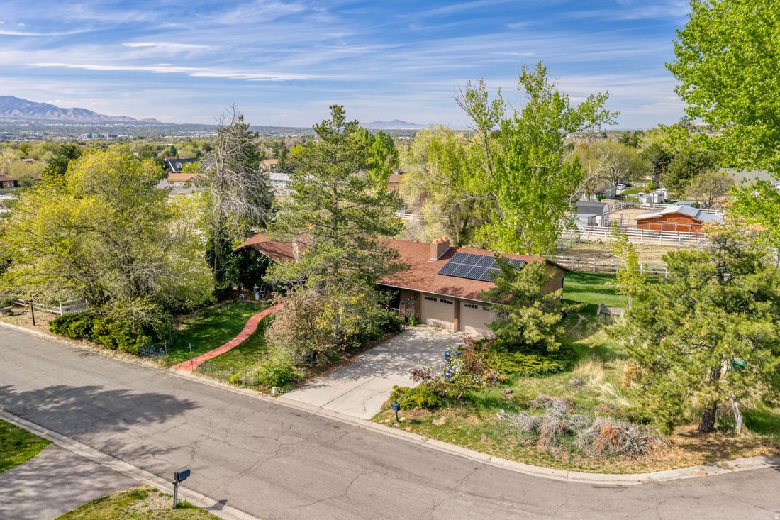 House in Sandy, Utah, United States 3 - 17671689