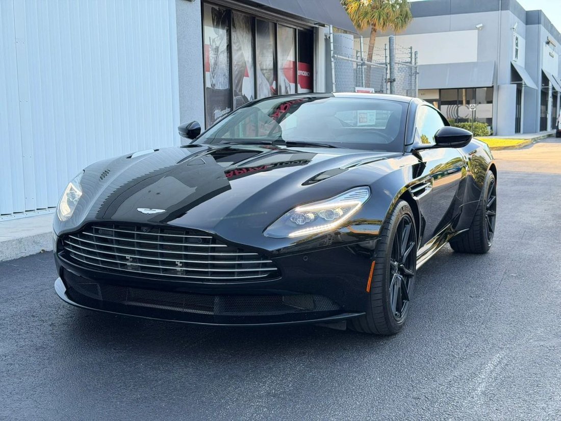 Coupe in Boynton Beach, FL, United States 3 - 17763678
