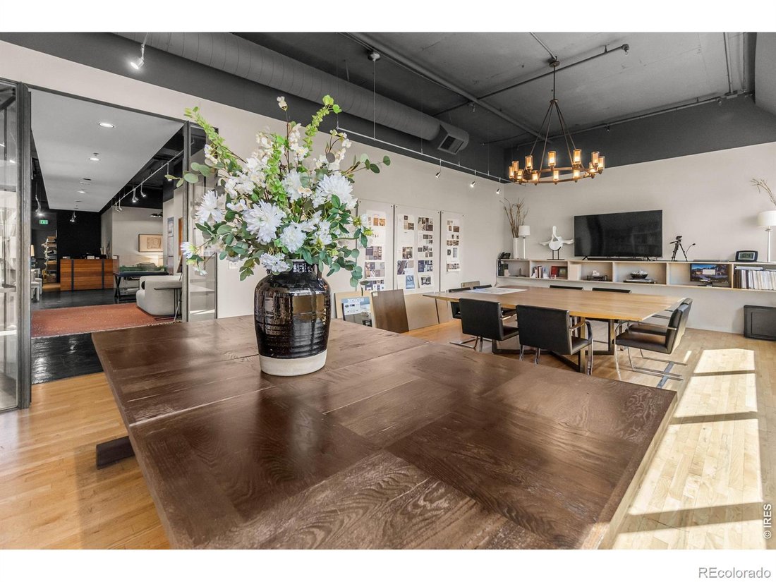 Condo in Denver, Colorado, United States 5 - 17768997