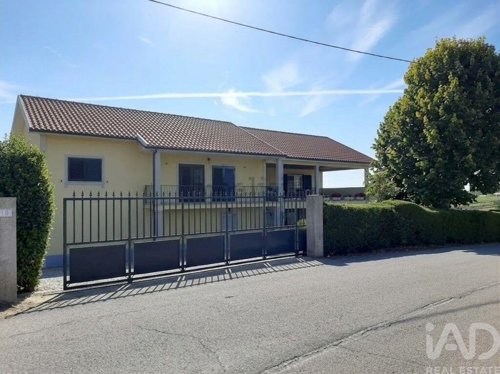 Farm Ranch in Sabrosa, Vila Real District, Portugal 1 - 17763651
