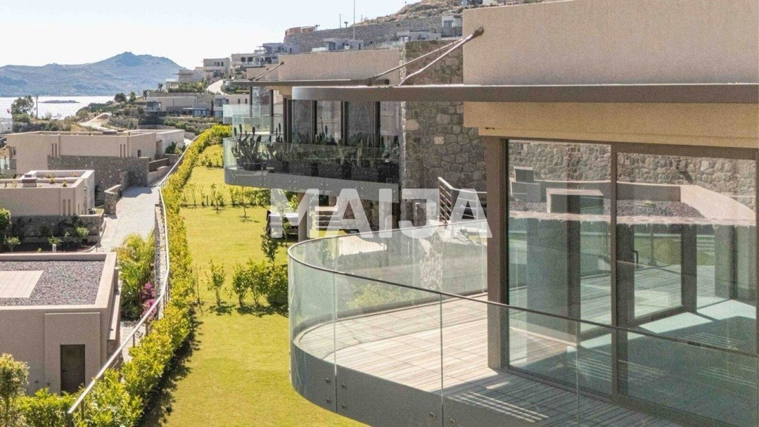 Villa in Yalıkavak, Muğla, Turkey 1 - 17769018