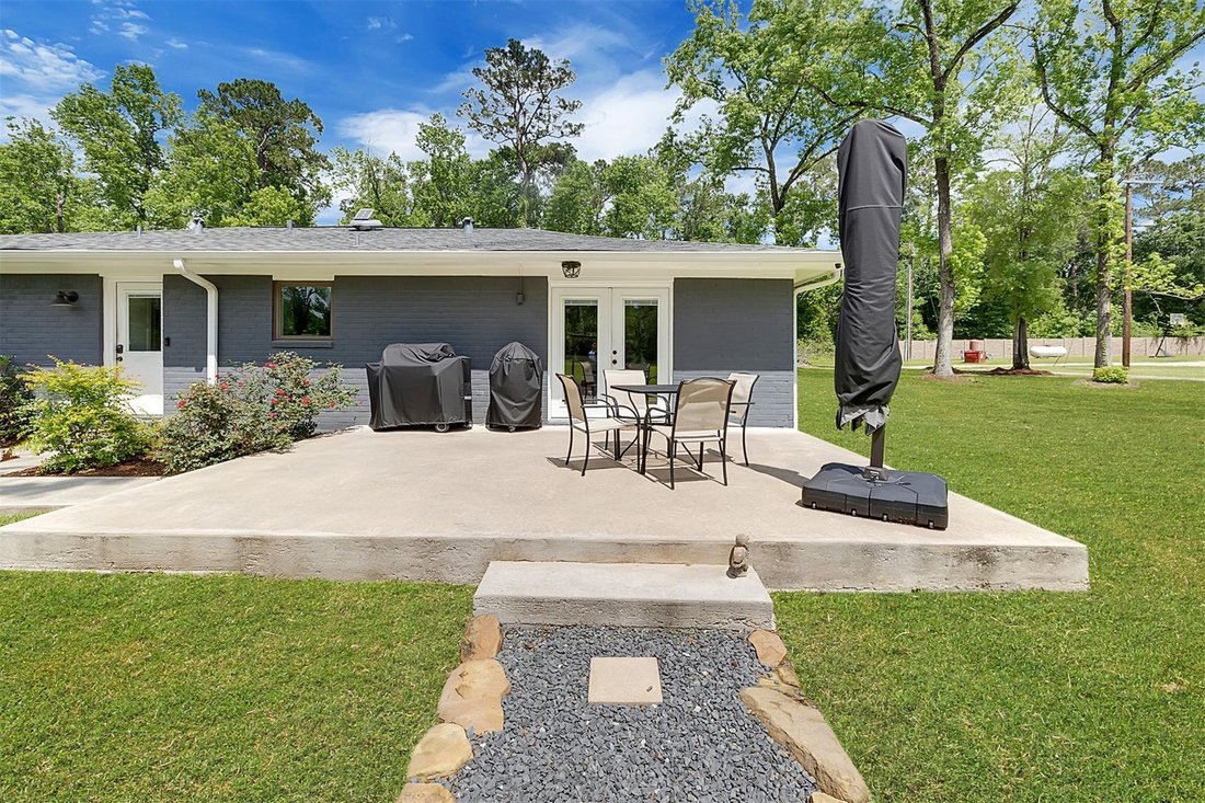 House in Conroe, Texas, United States 5 - 17765786