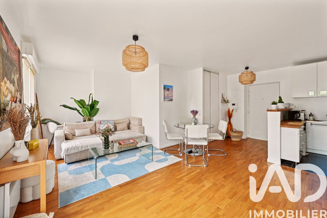 Apartment in Grenier–Point du Jour, Boulogne-Billancourt, France 2 - 17716608