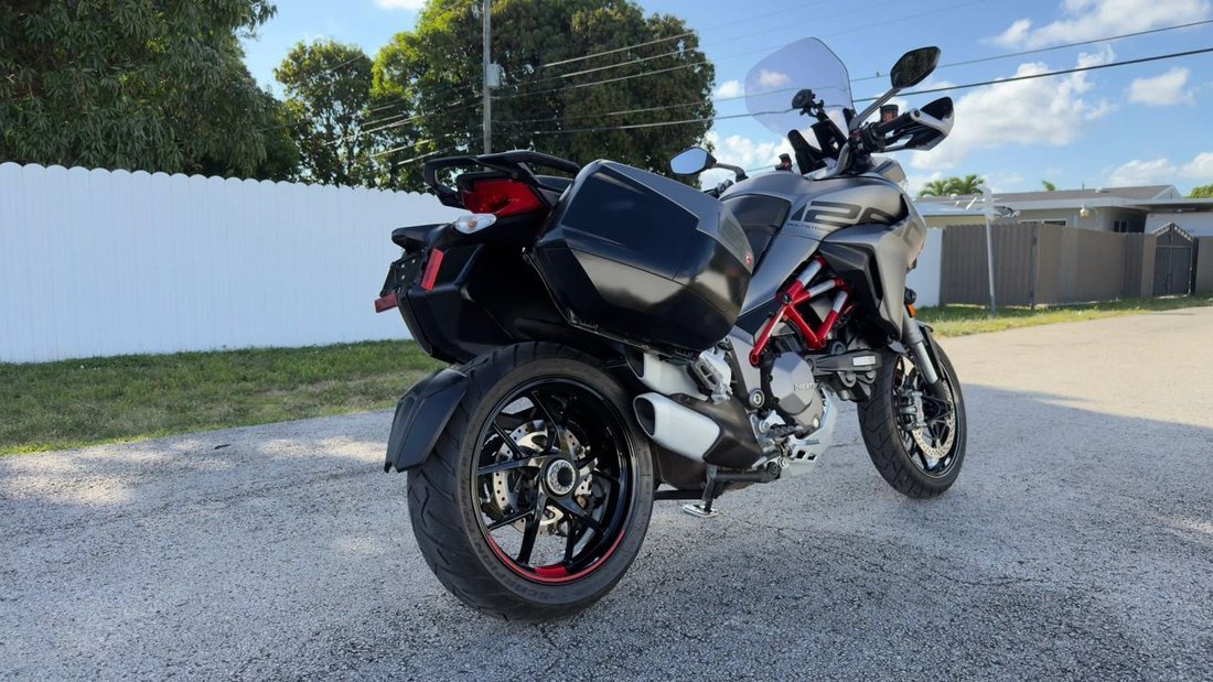 2020 Ducati Multistrada 1260 S Grand Tour in Miami, FL, United States 4 - 17650712