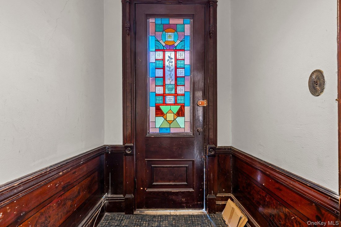 House in New York, New York, United States 3 - 17768352