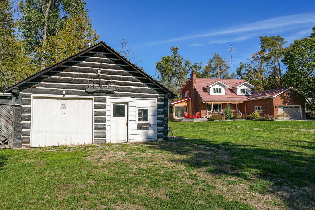 House in Shanty Bay, Ontario, Canada 3 - 16327780