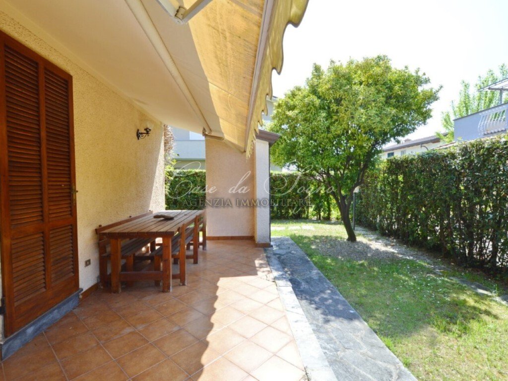 Villa in Center, Forte dei Marmi, Tuscany 4 - 15768383