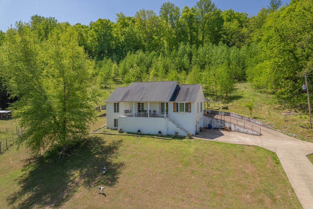 House in Prospect, Tennessee, United States 1 - 17057352