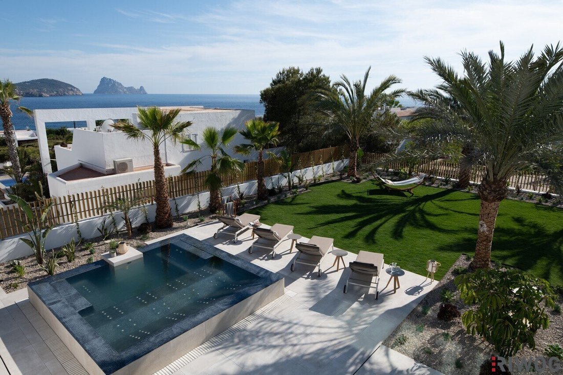 Villa in Santa Eularia des Riu, Balearic Islands, Spain 5 - 17767655