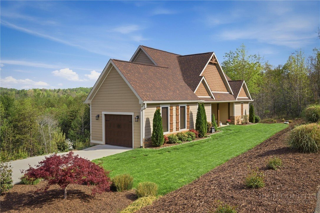 House in Lenoir, North Carolina, United States 2 - 17764040