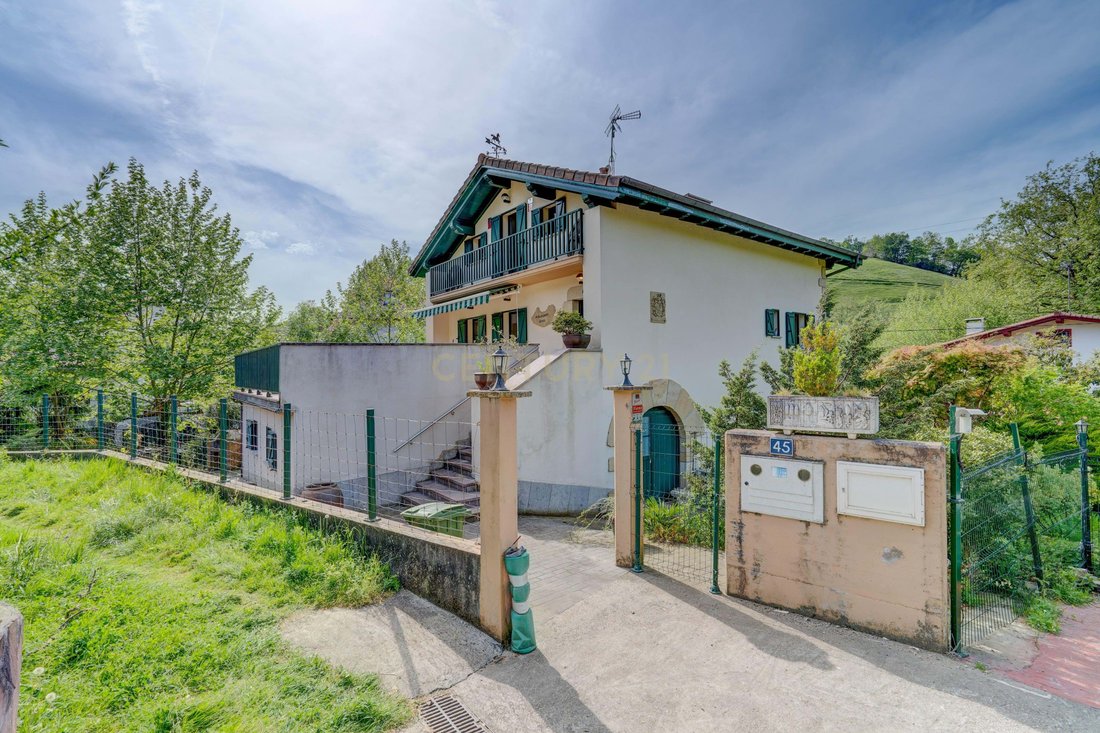 Villa in Irun, Basque Country, Spain 4 - 17753115