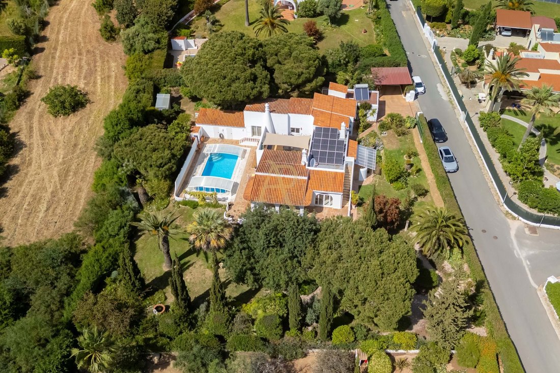 Villa in Carvoeiro, Algarve, Portugal 4 - 17768742