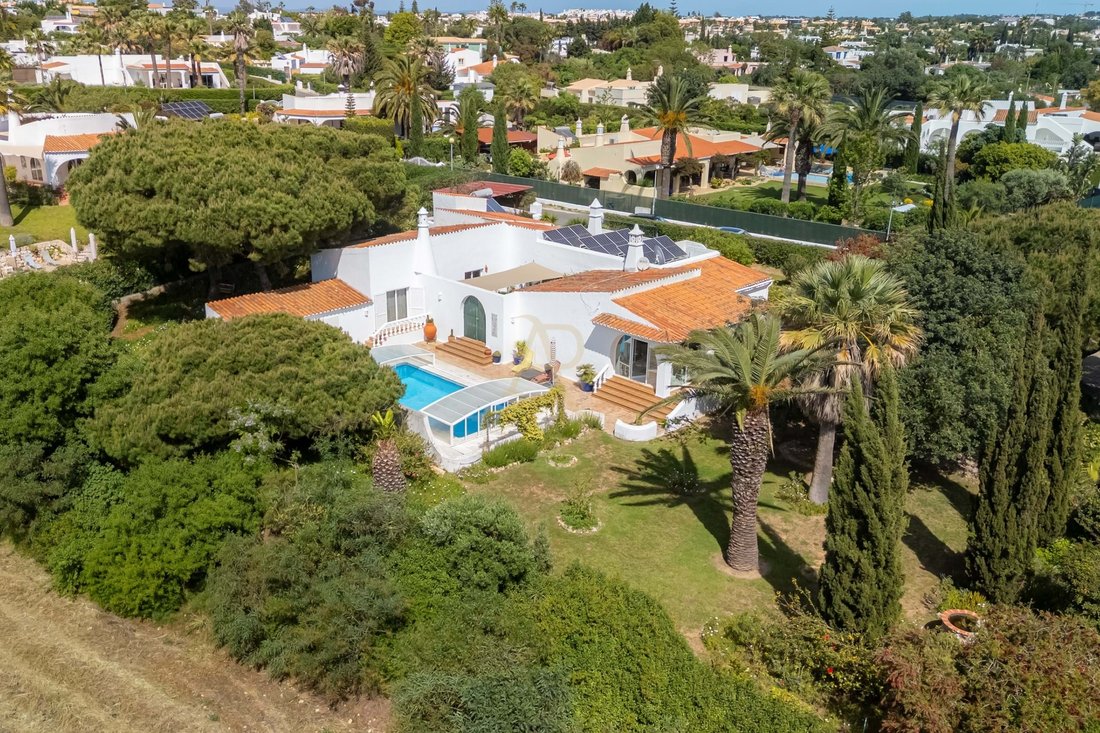 Villa in Carvoeiro, Algarve, Portugal 2 - 17768742