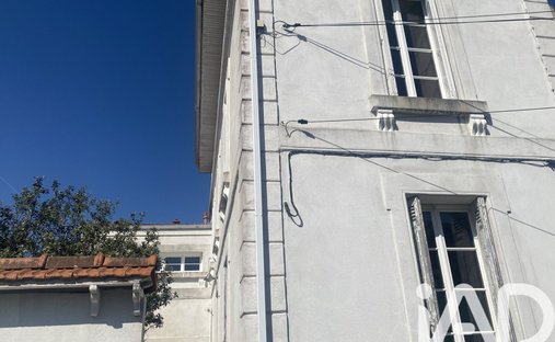 House in La Glacière-Mondésir, Mérignac, France 1