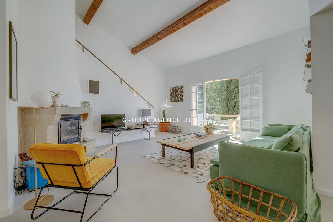 Villa in Les Issambres, Roquebrune-sur-Argens, France 3 - 17766099