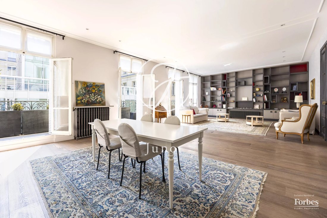 Apartment in Chaillot, Paris 16e Arrondissement, Paris 3 - 16335237