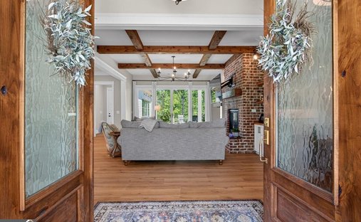 House in Waleska, Georgia, United States 1
