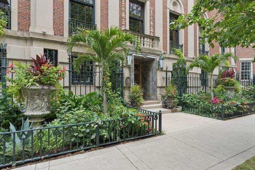 House in Chicago, Illinois, United States 2 - 17766883