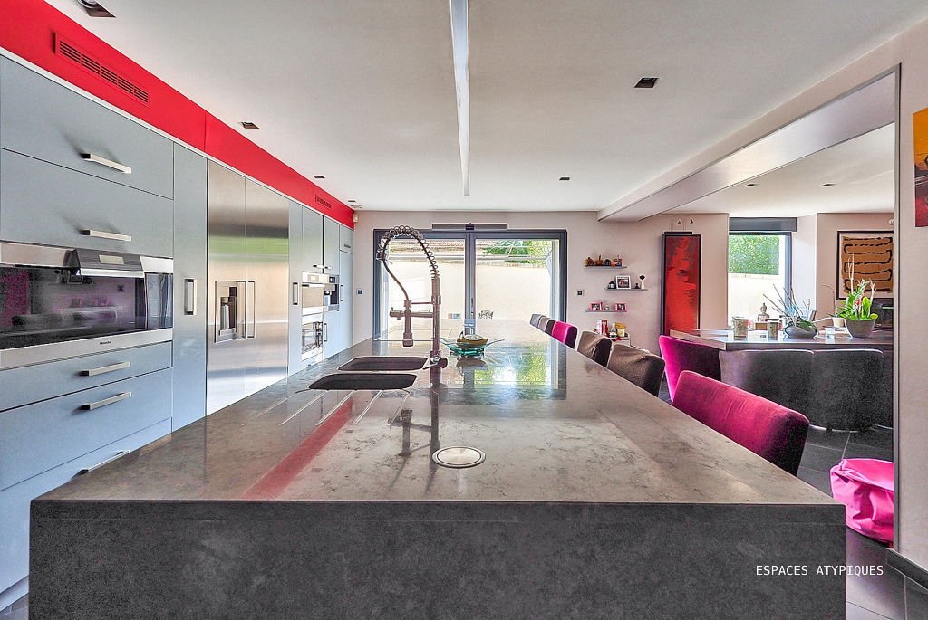 Villa in Corbelin, Auvergne-Rhone-Alpen, Frankreich 3 - 17766101