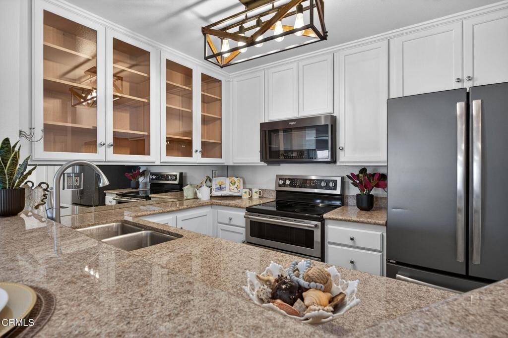 Condo in Oxnard, California, United States 5 - 17768840