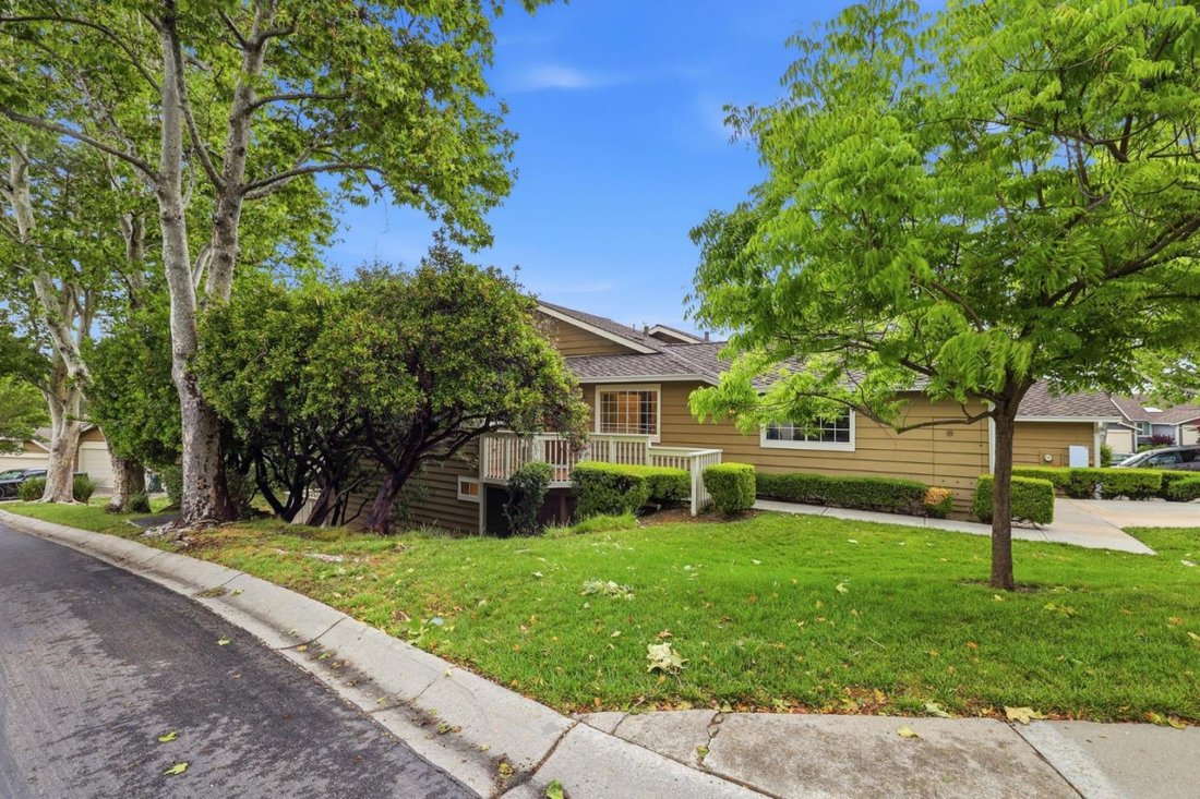 Townhouse in San Jose, California, United States 3 - 17768391