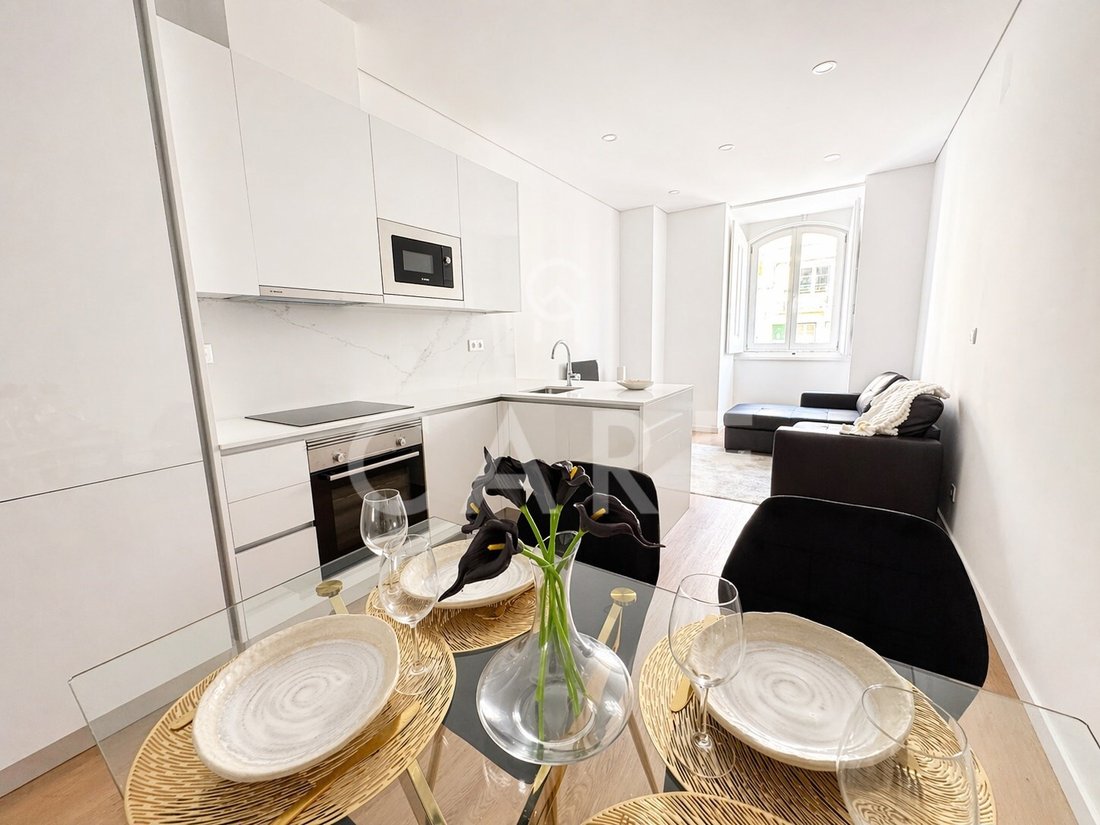 Apartment in Arroios, Lisbon, Portugal 5 - 17763153