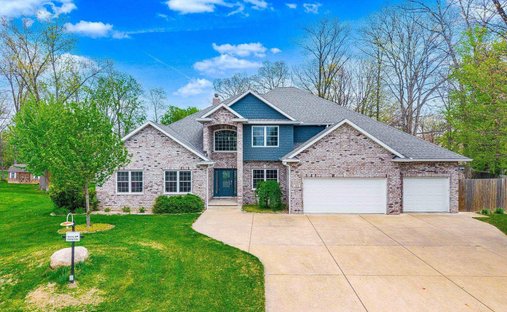 House in Pekin, Illinois, United States 1
