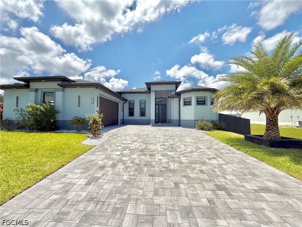 House in Cape Coral, Florida, United States 1 - 17700377