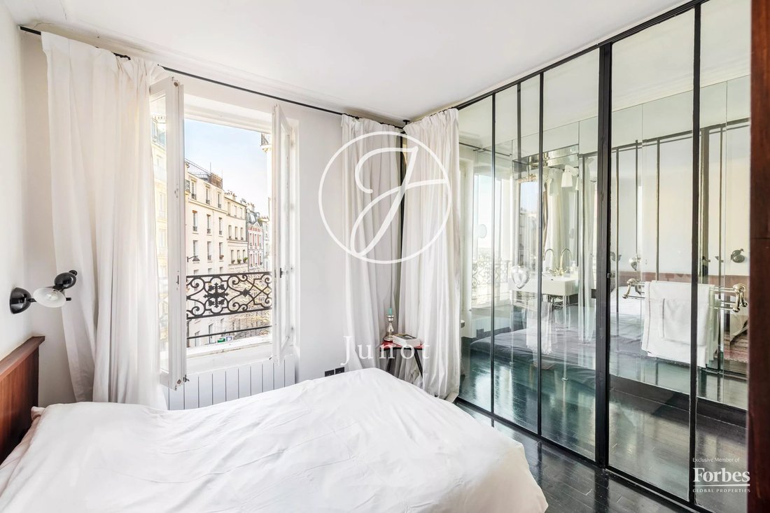 Apartment in Montmartre, Paris 18e Arrondissement, Paris 5 - 16898836