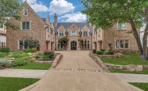 House in Frisco, Texas, United States 1