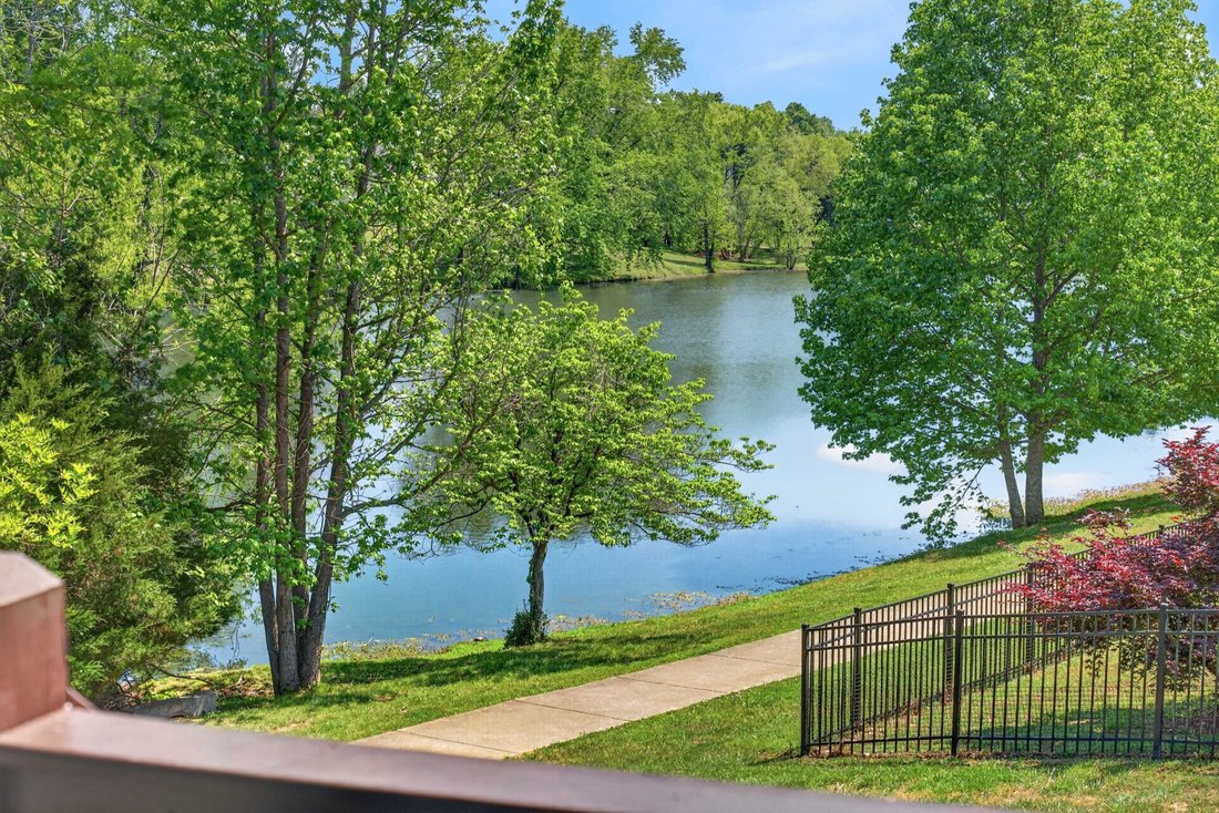 House in Gallatin, Tennessee, United States 3 - 17767224