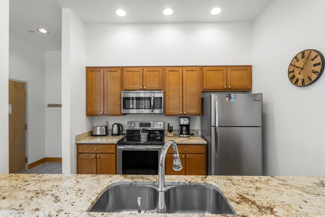 Condo in Dillon, Colorado, United States 2 - 17764007