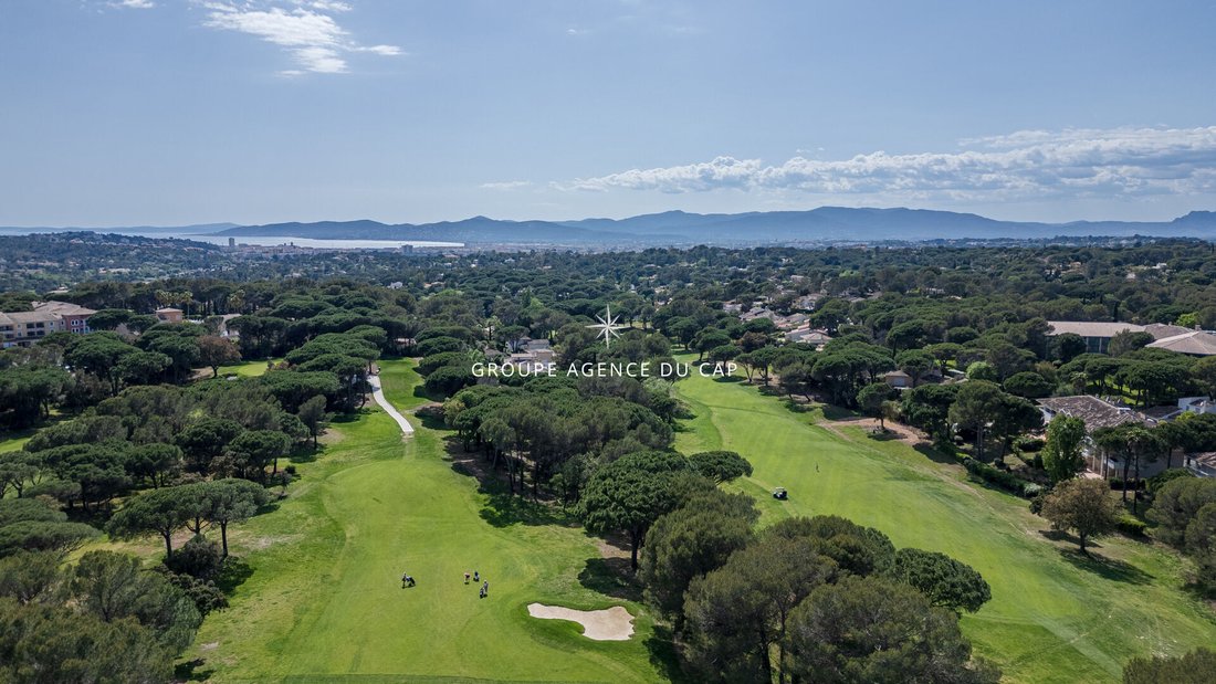 Villa in Le Dramont-Agay-Anthéor-Le Trayas, Saint-Raphaël, France 4 - 17764960