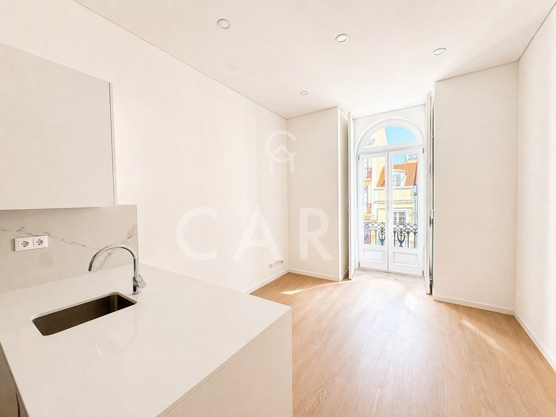 Apartment in Arroios, Lisbon, Portugal 1 - 17763149