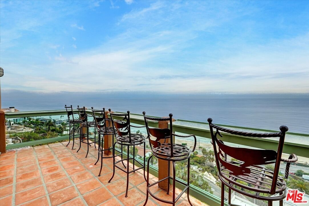 Malibu, California, United States 1 - 16658548