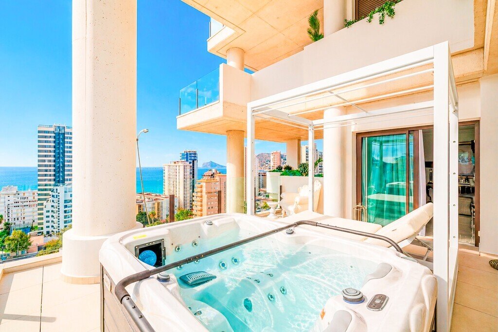 Apartment in Calp / Calpe, Valencian Community, Spain 2 - 16336753