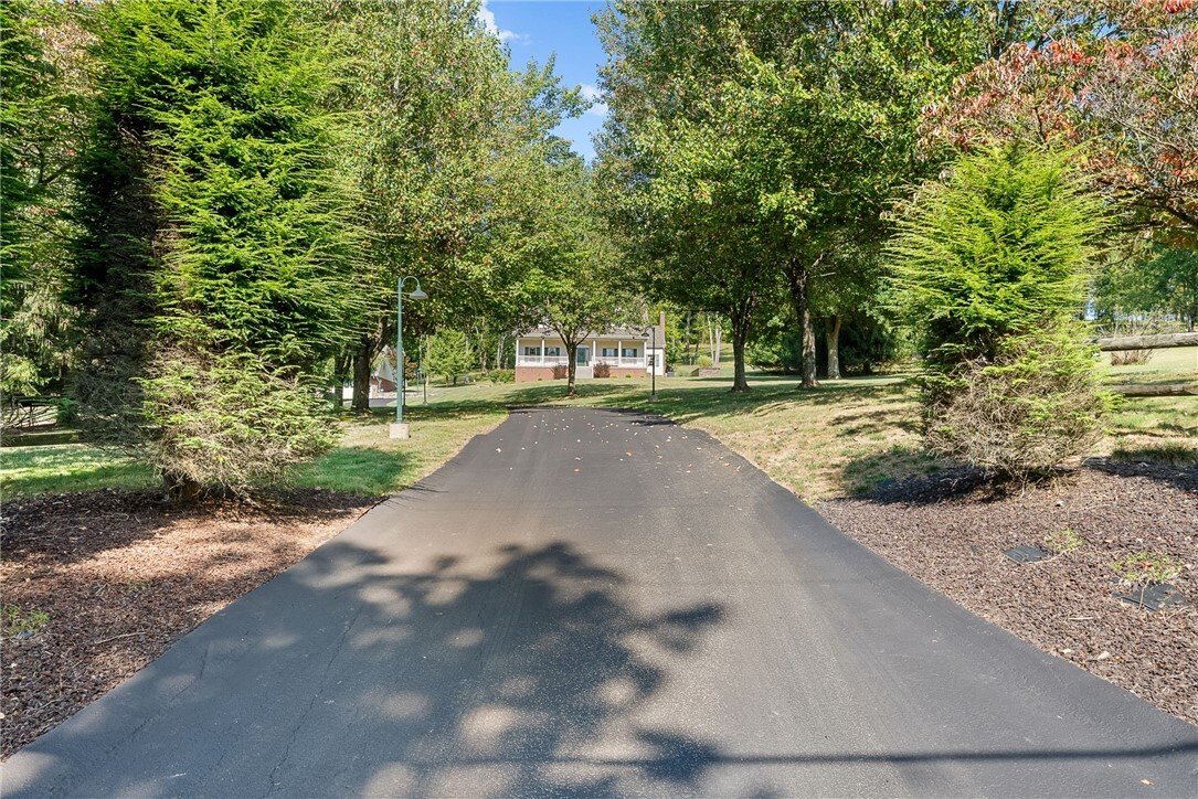 House in Charleroi, Pennsylvania, United States 3 - 17763429