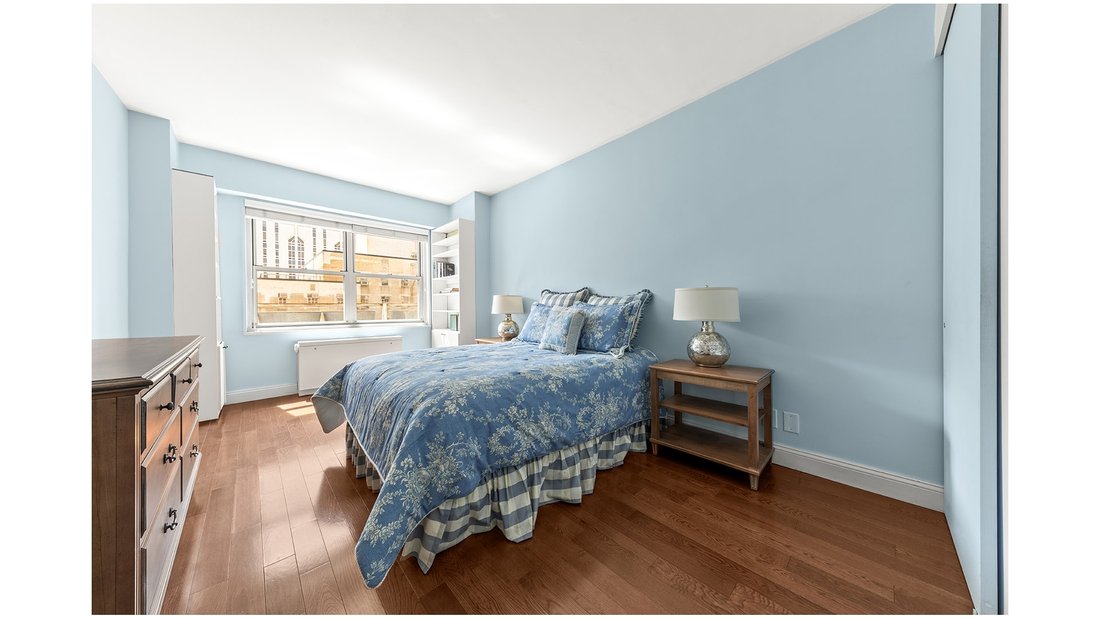 Co Op in New York, New York, United States 5 - 17768522