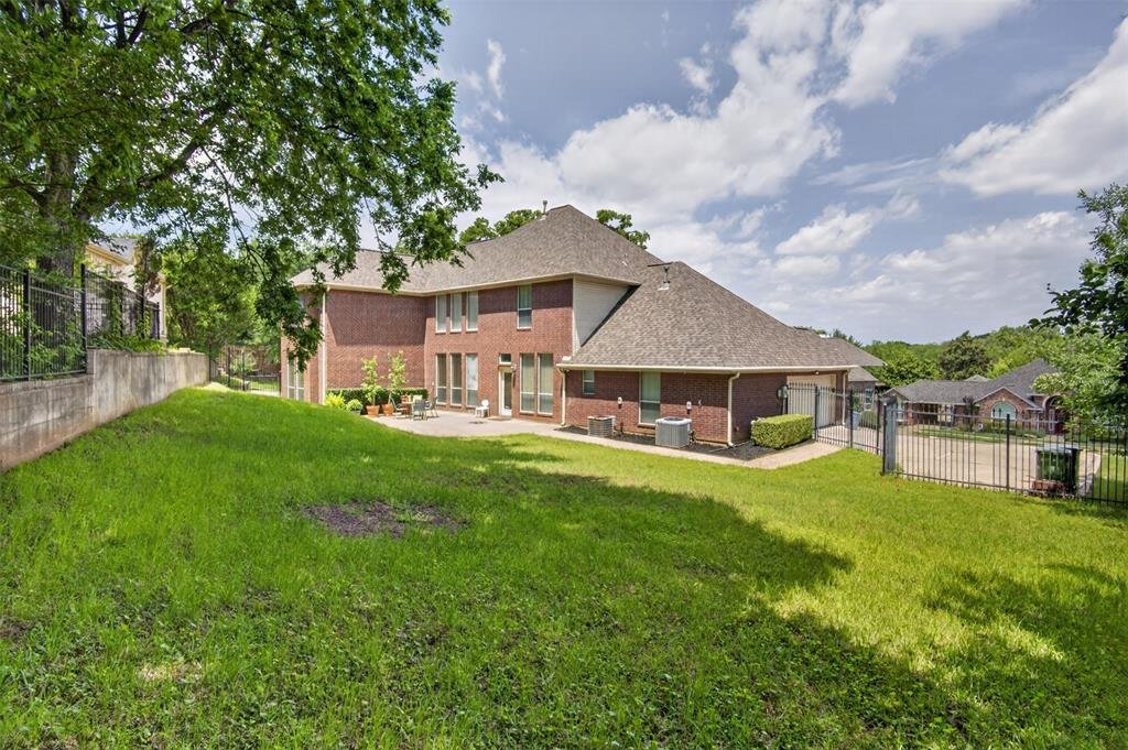 House in Arlington, Texas, United States 2 - 17765904