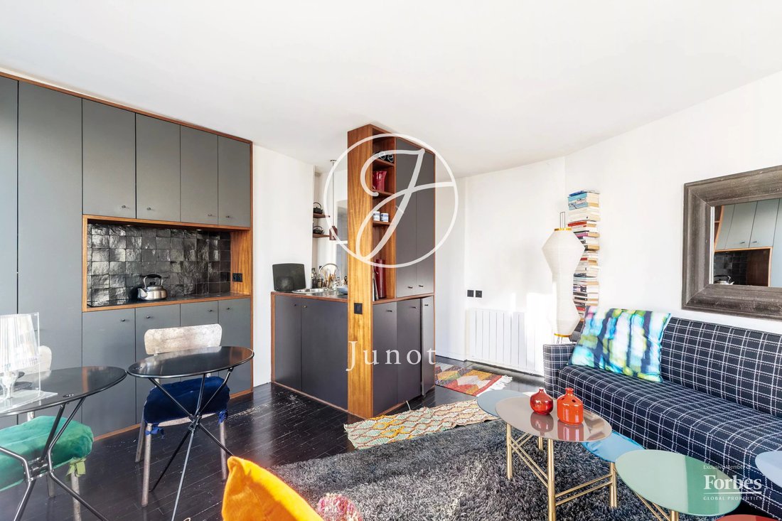 Apartment in Montmartre, Paris 18e Arrondissement, Paris 3 - 16898836