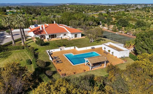 Casa en Faro (Se y Sao Pedro), Algarve, Portugal 1