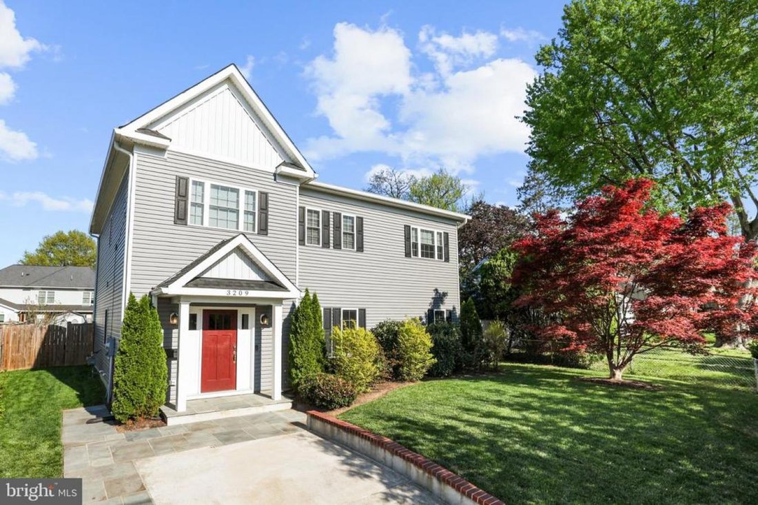House in West Falls Church, Virginia, United States 4 - 17767592