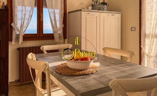 Villa in San Bartolomeo, Sanremo, Liguria 1