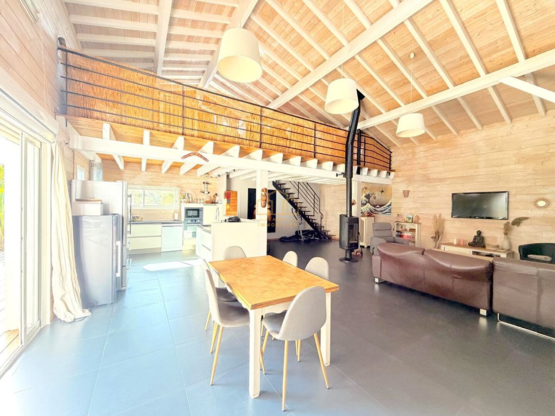 Villa in Mestras, Gujan-Mestras, France 2 - 17663582